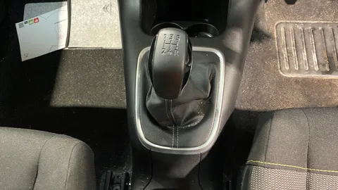 CITROEN C3 1.2 PureTech C-Series Edition