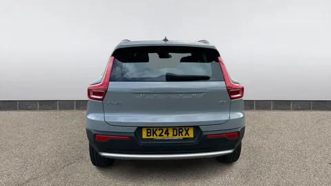 VOLVO XC40 2.0 B3P Core Auto