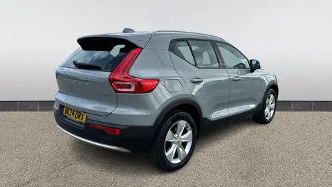 VOLVO XC40 2.0 B3P Core Auto