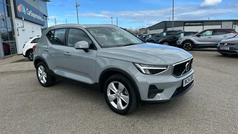 VOLVO XC40 2.0 B3P Core Auto