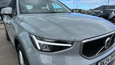VOLVO XC40 2.0 B3P Core Auto