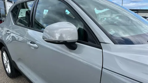 VOLVO XC40 2.0 B3P Core Auto