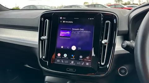 VOLVO XC40 2.0 B3P Core Auto