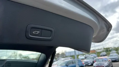 VOLVO XC40 2.0 B3P Core Auto