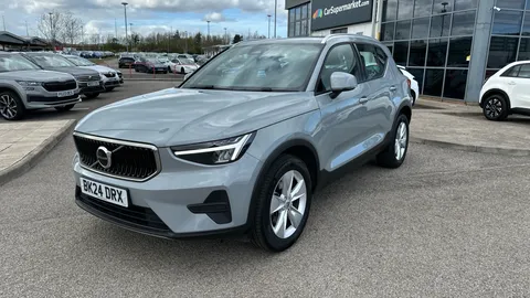 VOLVO XC40 2.0 B3P Core Auto