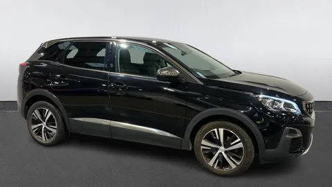 PEUGEOT 3008 1.2 PureTech Allure