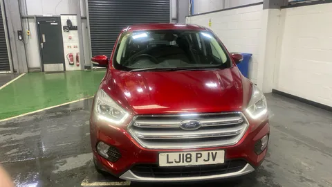 FORD KUGA 1.5 EcoBoost Titanium 2WD