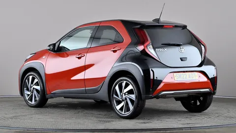 TOYOTA AYGO X 1.0 VVT-i Exclusive Auto