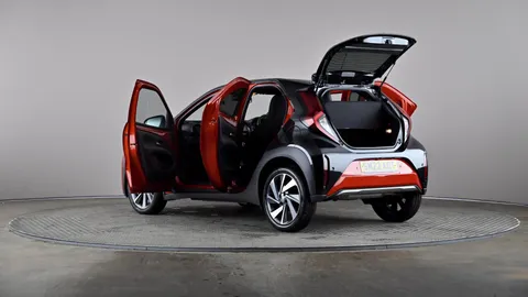 TOYOTA AYGO X 1.0 VVT-i Exclusive Auto