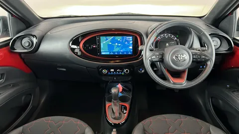TOYOTA AYGO X 1.0 VVT-i Exclusive Auto