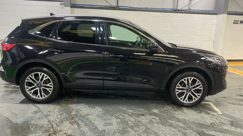 FORD KUGA 2.0 EcoBlue 190 Titanium First Ed Auto AWD