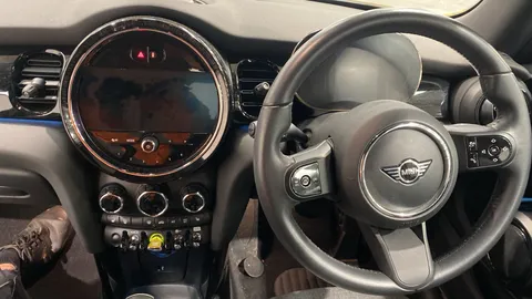 Mini Hatchback 135kW Cooper S Level 2 33kWh 3dr Auto