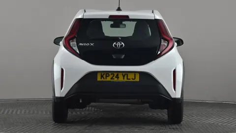 Toyota Aygo X 1.0 VVT-i Pure