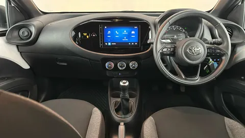 Toyota Aygo X 1.0 VVT-i Pure