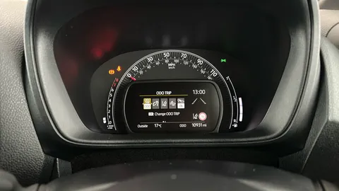 Toyota Aygo X 1.0 VVT-i Pure