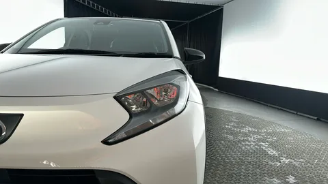 Toyota Aygo X 1.0 VVT-i Pure