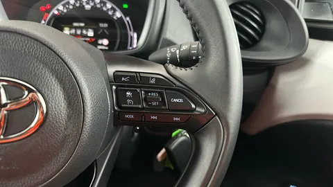 Toyota Aygo X 1.0 VVT-i Pure