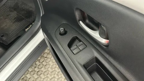 Toyota Aygo X 1.0 VVT-i Pure