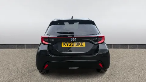 Toyota Yaris 1.5 Hybrid Dynamic CVT