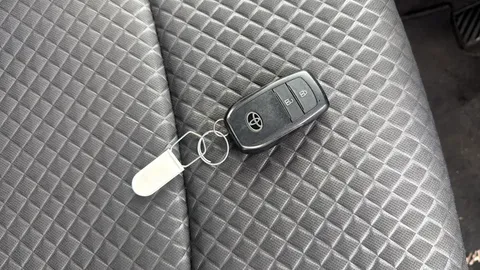 Toyota Yaris 1.5 Hybrid Dynamic CVT