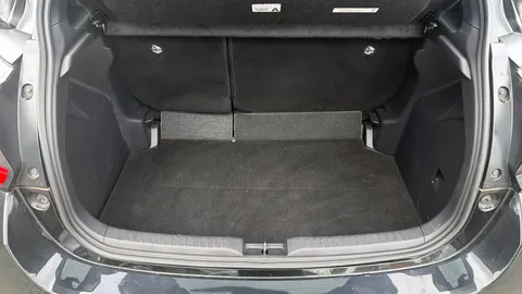 Toyota Yaris 1.5 Hybrid Dynamic CVT