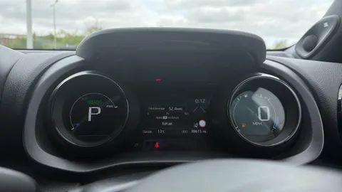 Toyota Yaris 1.5 Hybrid Dynamic CVT