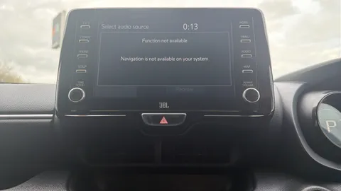 Toyota Yaris 1.5 Hybrid Dynamic CVT