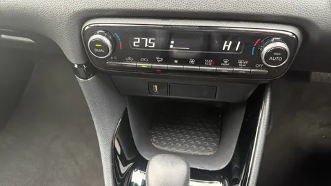 Toyota Yaris 1.5 Hybrid Dynamic CVT