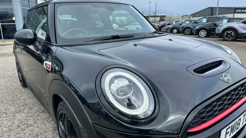 Mini Hatchback 2.0 John Cooper Works II [Chili/Nav+ Pack]