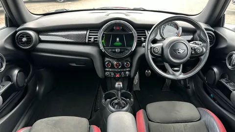 Mini Hatchback 2.0 John Cooper Works II [Chili/Nav+ Pack]