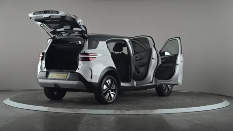 Vauxhall Frontera 83kW GS 44kWh Auto