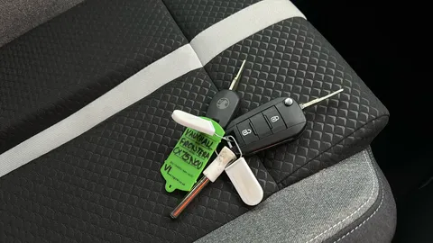 Vauxhall Frontera 83kW GS 44kWh Auto