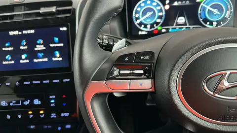 HYUNDAI TUCSON 1.6 TGDi Hybrid 230 Premium 2WD Auto