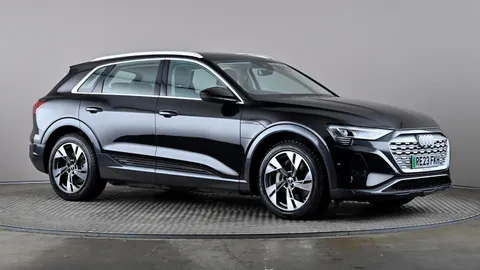 Audi Q8 250kW 50 Quattro 95kWh Sport Auto