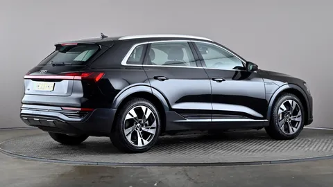 Audi Q8 250kW 50 Quattro 95kWh Sport Auto