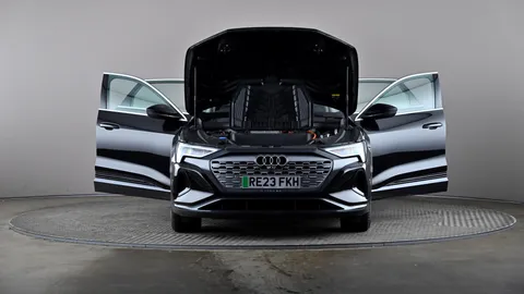 Audi Q8 250kW 50 Quattro 95kWh Sport Auto