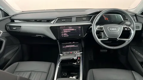 Audi Q8 250kW 50 Quattro 95kWh Sport Auto