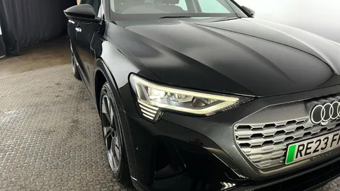 Audi Q8 250kW 50 Quattro 95kWh Sport Auto