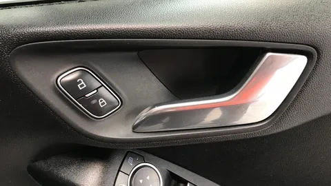 FORD FIESTA 1.0 EcoBoost Zetec