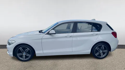 BMW 1 SERIES 118i [1.5] Sport [Nav/Servotronic]