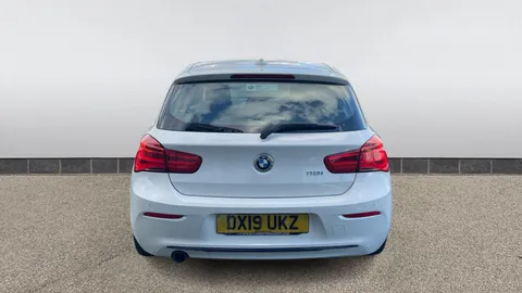 BMW 1 SERIES 118i [1.5] Sport [Nav/Servotronic]