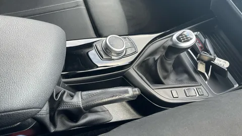 BMW 1 SERIES 118i [1.5] Sport [Nav/Servotronic]