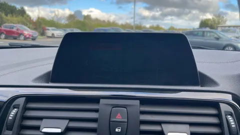 BMW 1 SERIES 118i [1.5] Sport [Nav/Servotronic]