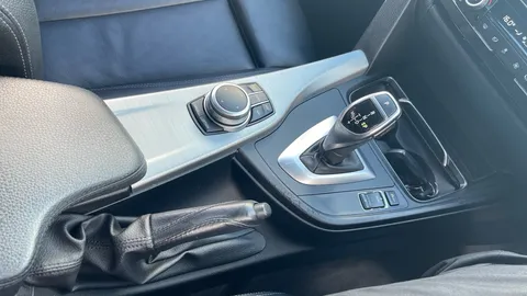 BMW 3 SERIES 320d EfficientDynamics Sport Step Auto