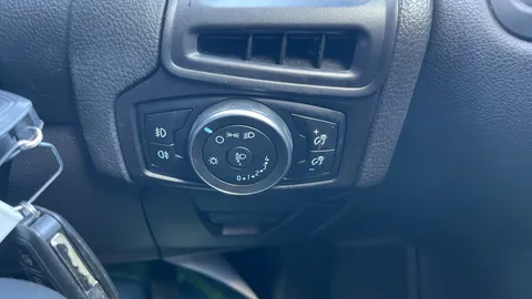 FORD FOCUS 1.0 EcoBoost Zetec