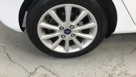 FORD FIESTA 1.0 EcoBoost 125 Titanium