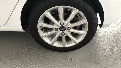 FORD FIESTA 1.0 EcoBoost 125 Titanium