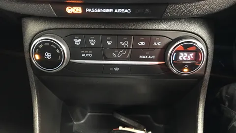 FORD FIESTA 1.0 EcoBoost 125 Titanium