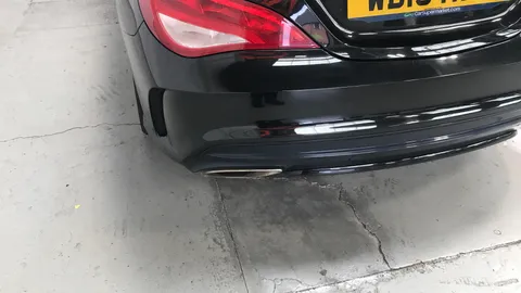 MERCEDES-BENZ CLA CLA 180 AMG Line Edition