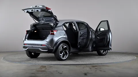 NISSAN JUKE 1.6 Hybrid N-Connecta Auto